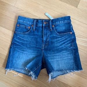 Madewell High-Rise Denim Shorts in Glenoaks Wash